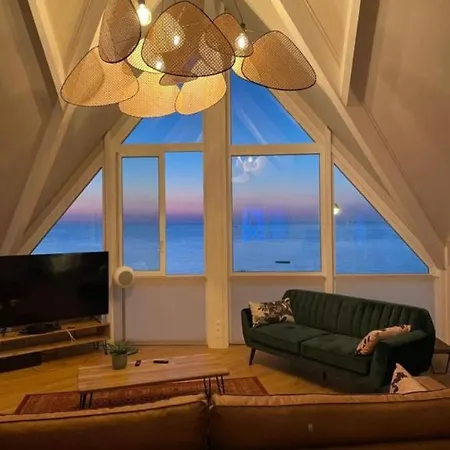 Le Poseidon, Gite Exceptionnel Face A La Mer Avec Spa, Terrasse, 4 Chambres Un Vrai Coup De Coeur Fécamp Exterior foto