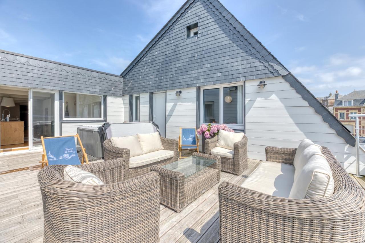 Le Poseidon, Exceptionnel Face A La Avec Spa, Terrasse, 4 Un Vrai Coup De Coeur Apartment